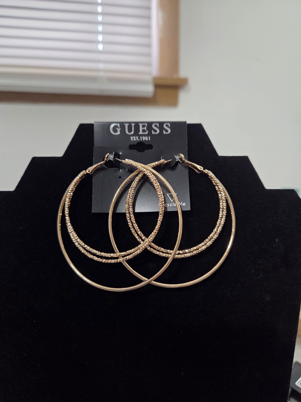 GUESS Gold-Tone Double Hoop Earrings with Textured Inner Hoop